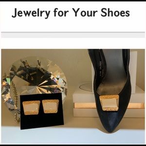 Gold/Cream Shoe Jewelry Clips GCN3